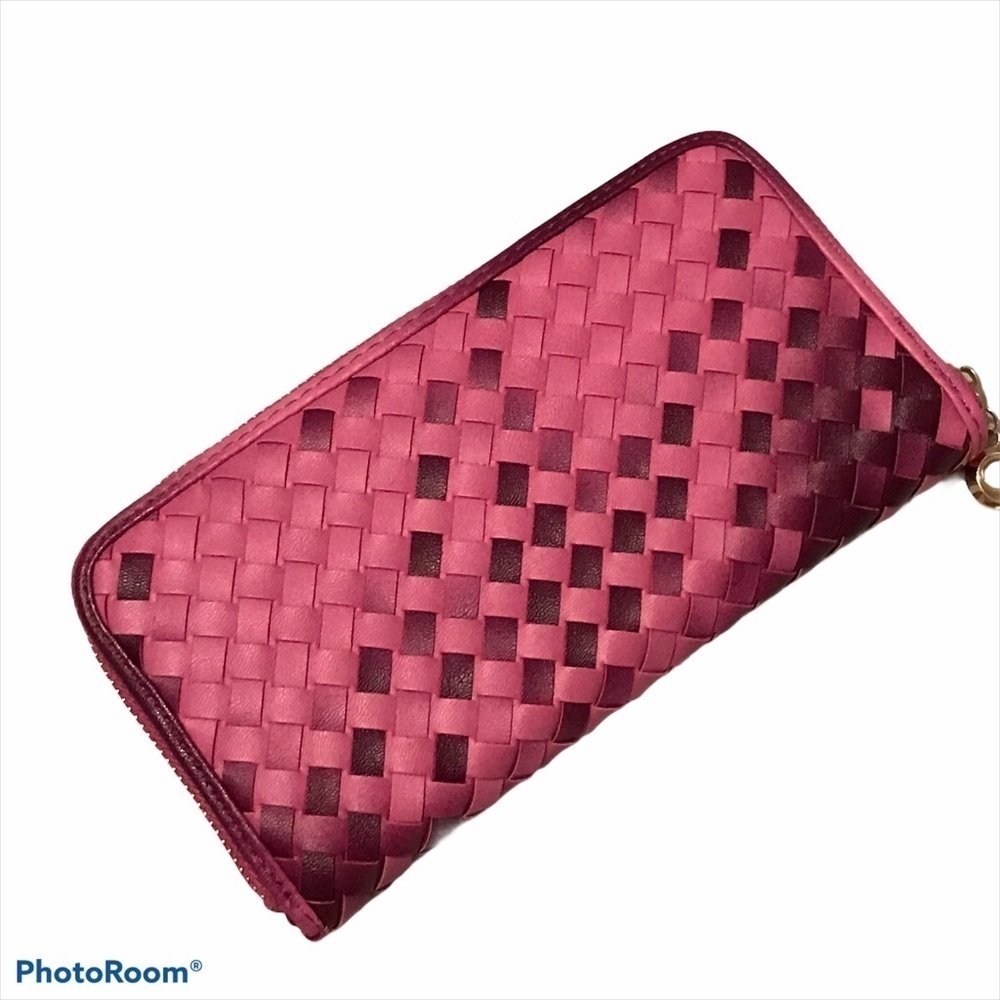 Woven Ombré Gradient Accordion Style Zip Wallet